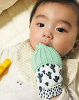 Itzy Mitt® Teething Mittens