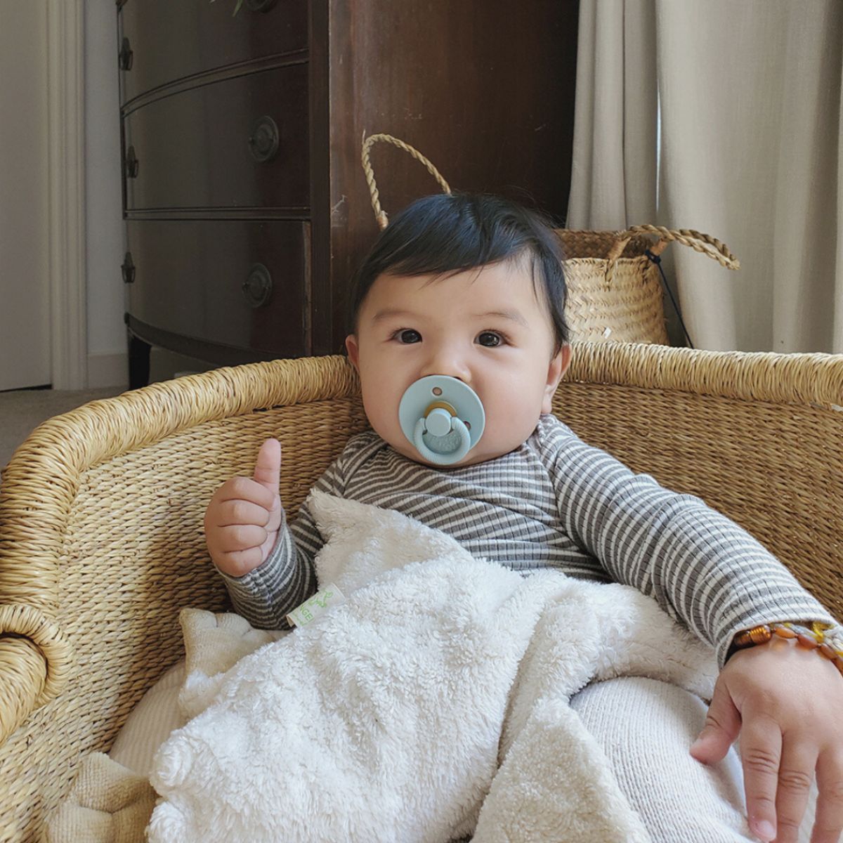 Itzy Soother™ Natural Rubber Pacifier