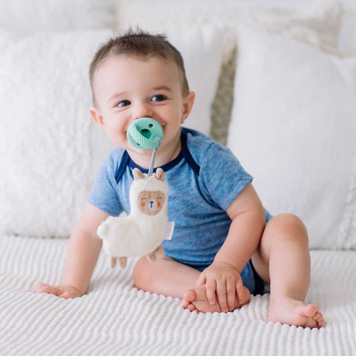 Sweetie Pal™ - Pacifier & Stuffed Animal - Llama – Raw Lily
