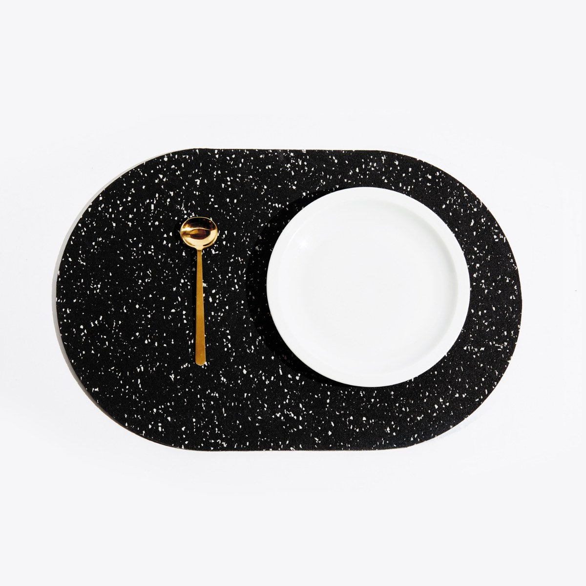Slash Objects Capsule Mat Speckled Black